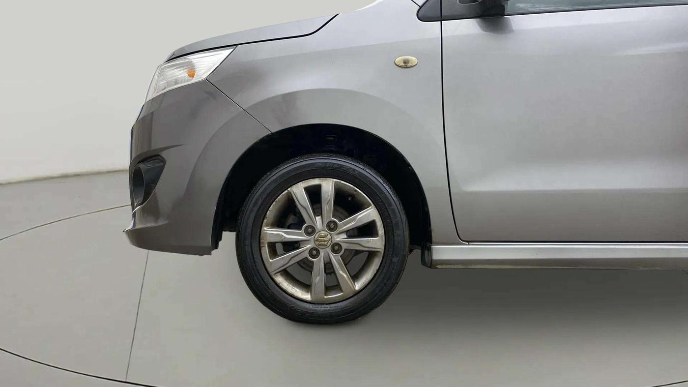 2013 Maruti Wagon R Stingray VXI, Petrol, Manual, 69,493 km, Left Front Wheel