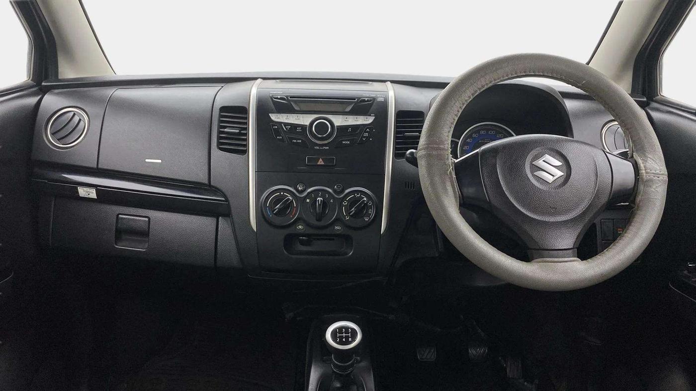 2013 Maruti Wagon R Stingray VXI, Petrol, Manual, 69,493 km, Dashboard