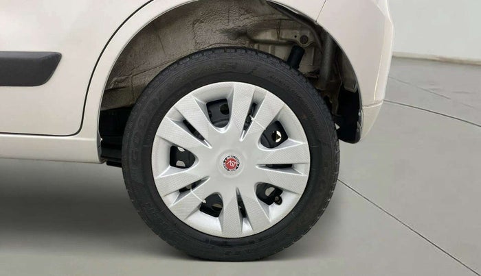 2017 Maruti Wagon R 1.0 VXI, Petrol, Manual, 72,048 km, Left Rear Wheel