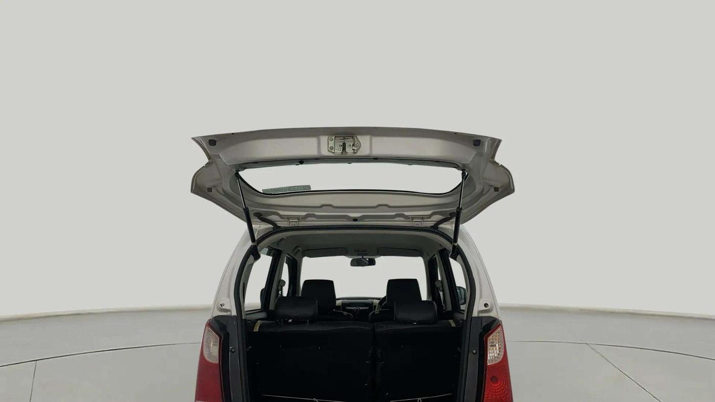 2017 Maruti Wagon R 1.0 VXI, Petrol, Manual, 72,062 km, Boot Door Open