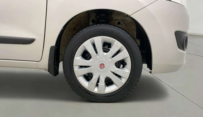 2017 Maruti Wagon R 1.0 VXI, Petrol, Manual, 72,048 km, Right Front Wheel