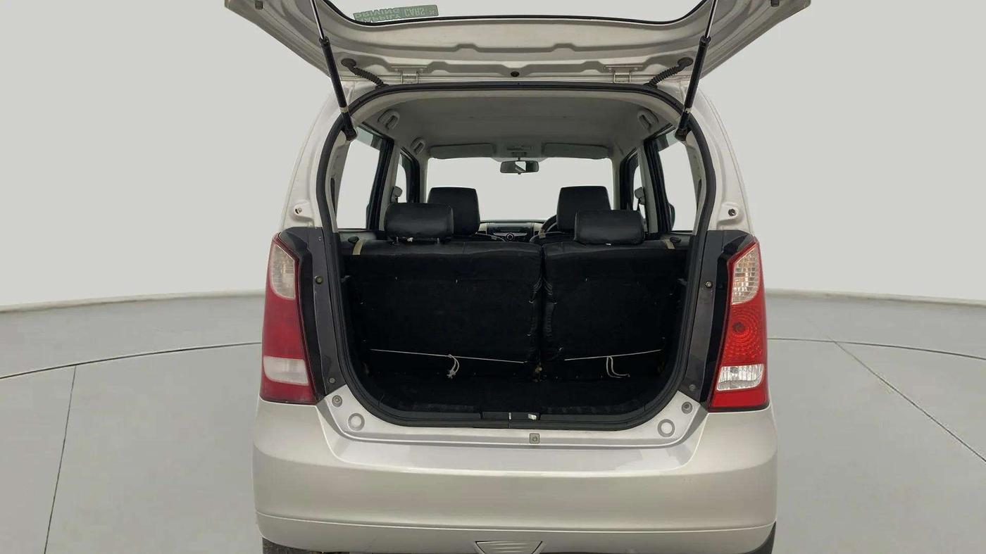 2017 Maruti Wagon R 1.0 VXI, Petrol, Manual, 72,062 km, Boot Inside