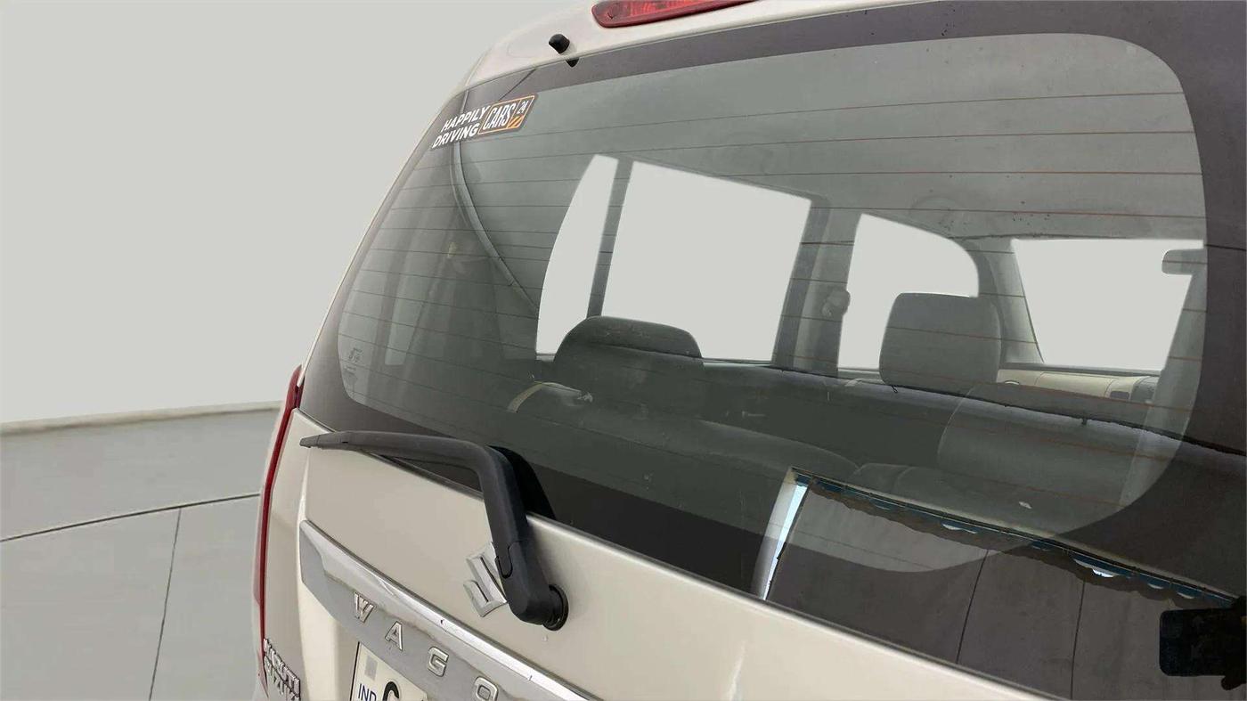 2017 Maruti Wagon R 1.0 VXI, Petrol, Manual, 72,062 km, Rear Wiper