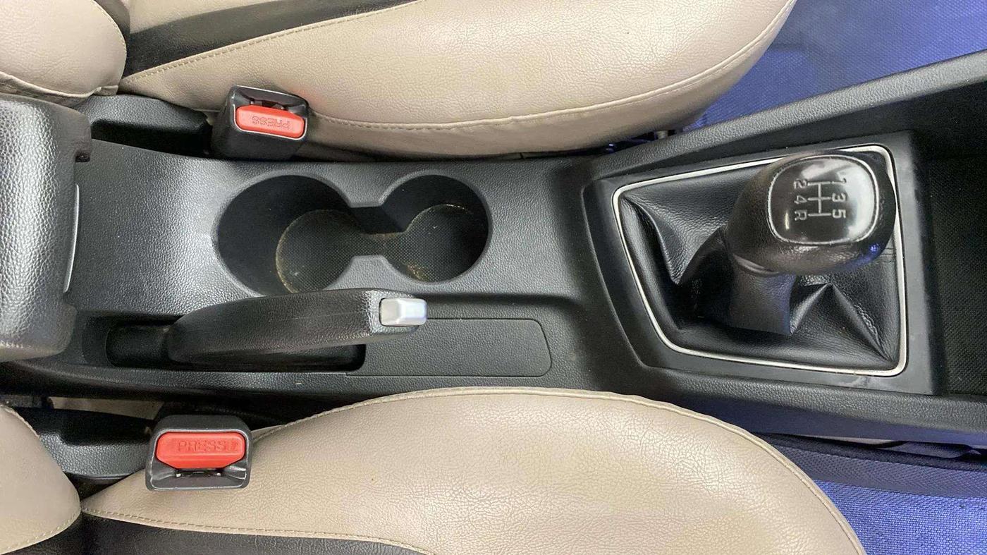2018 Hyundai Elite i20 ASTA 1.2, Petrol, Manual, 47,673 km, Gear Lever