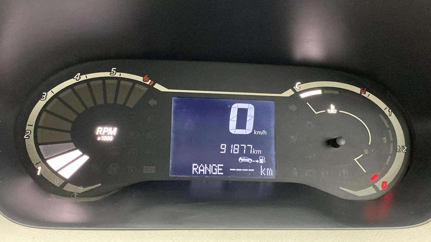 2021 Nissan MAGNITE XL TURBO, Petrol, Manual, 91,883 km, Odometer Image