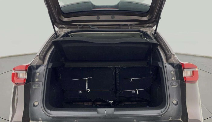2021 Nissan MAGNITE XL TURBO, Petrol, Manual, 91,835 km, Boot Inside