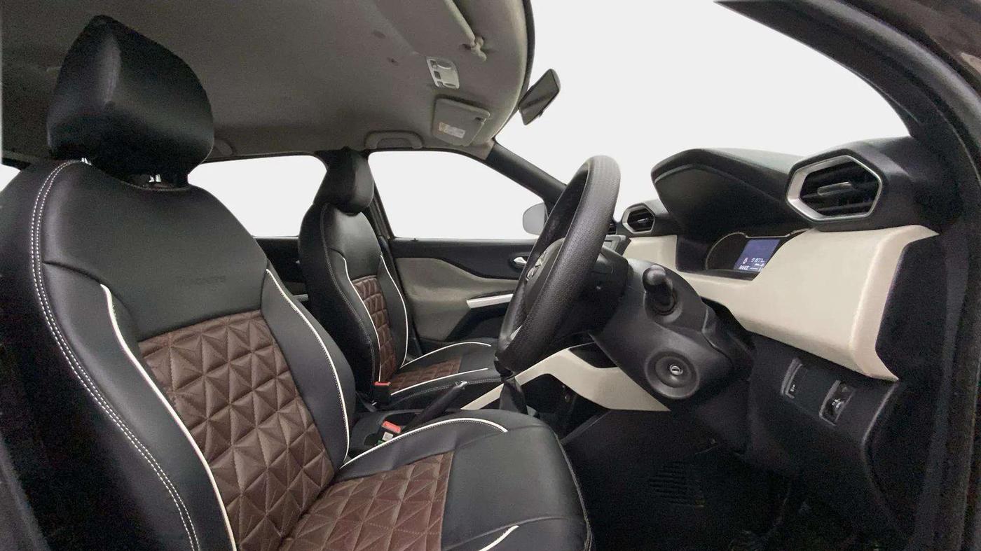 2021 Nissan MAGNITE XL TURBO, Petrol, Manual, 91,883 km, Right Side Front Door Cabin