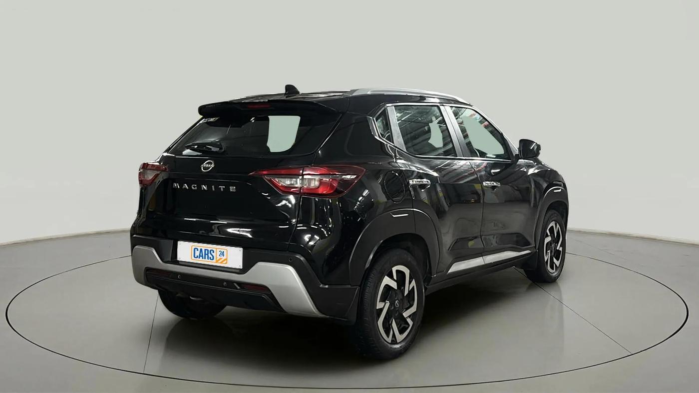 2022 Nissan MAGNITE XV MT, Petrol, Manual, 23,617 km, Right Back Diagonal