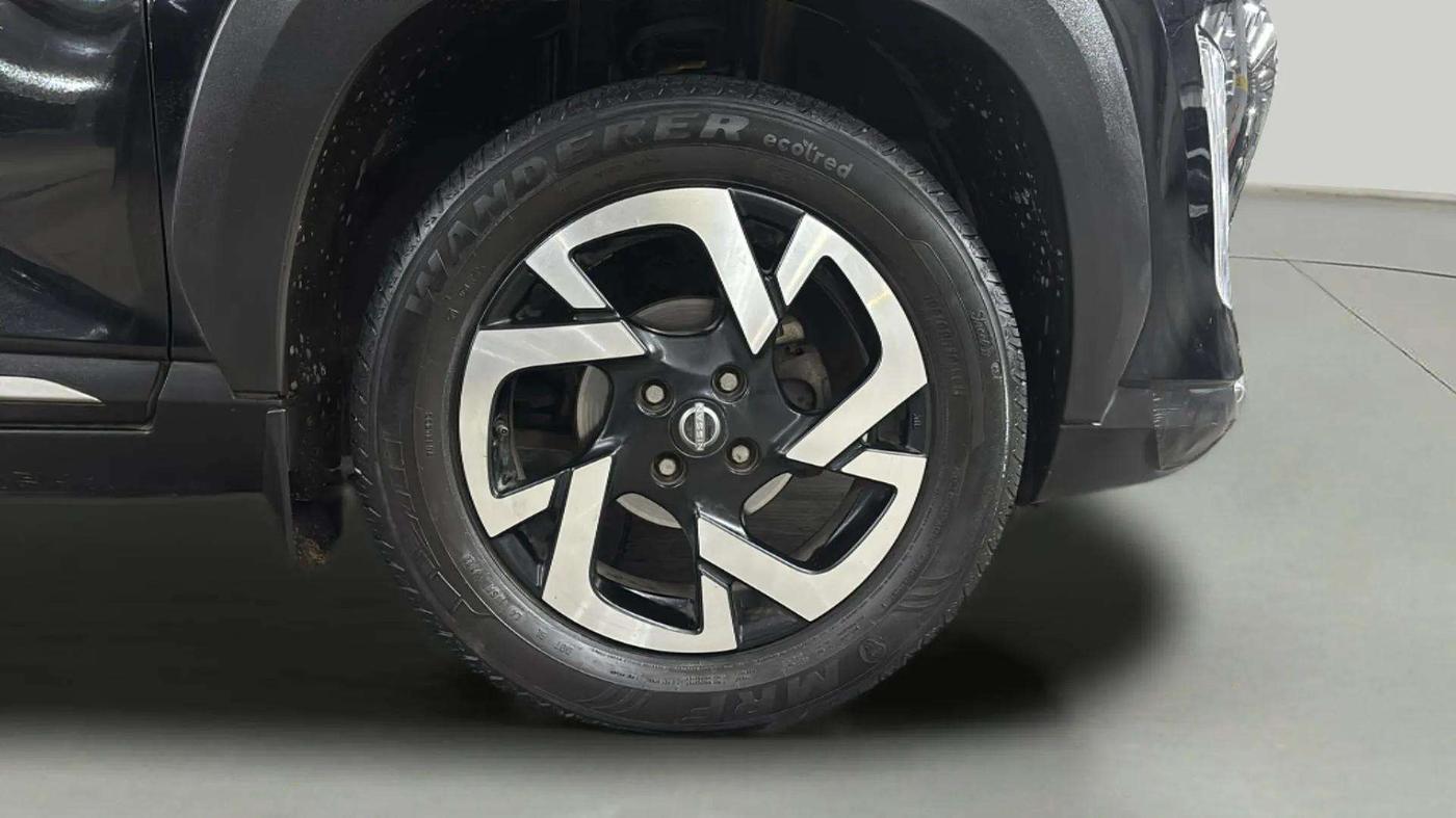 2022 Nissan MAGNITE XV MT, Petrol, Manual, 23,617 km, Right Front Wheel