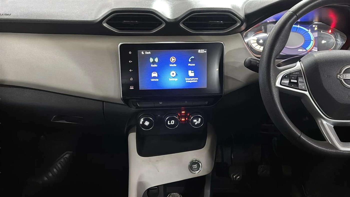 2022 Nissan MAGNITE XV MT, Petrol, Manual, 23,617 km, Air Conditioner