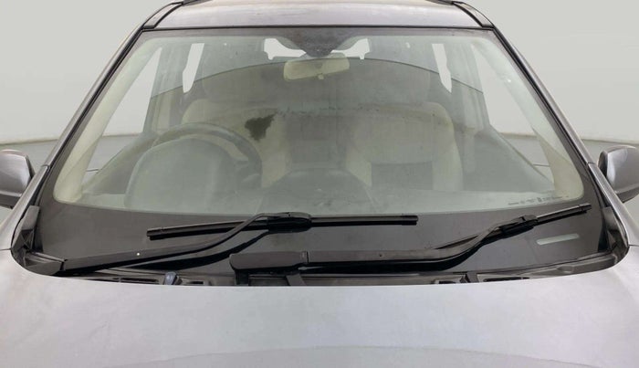 2017 Mahindra XUV500 W6, Diesel, Manual, 91,132 km, Front windshield - Wiper nozzle not functional