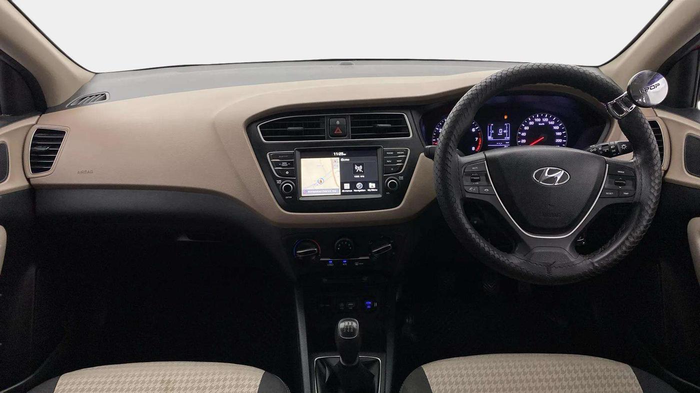 2020 Hyundai Elite i20 SPORTZ PLUS 1.2, Petrol, Manual, 31,943 km, Dashboard