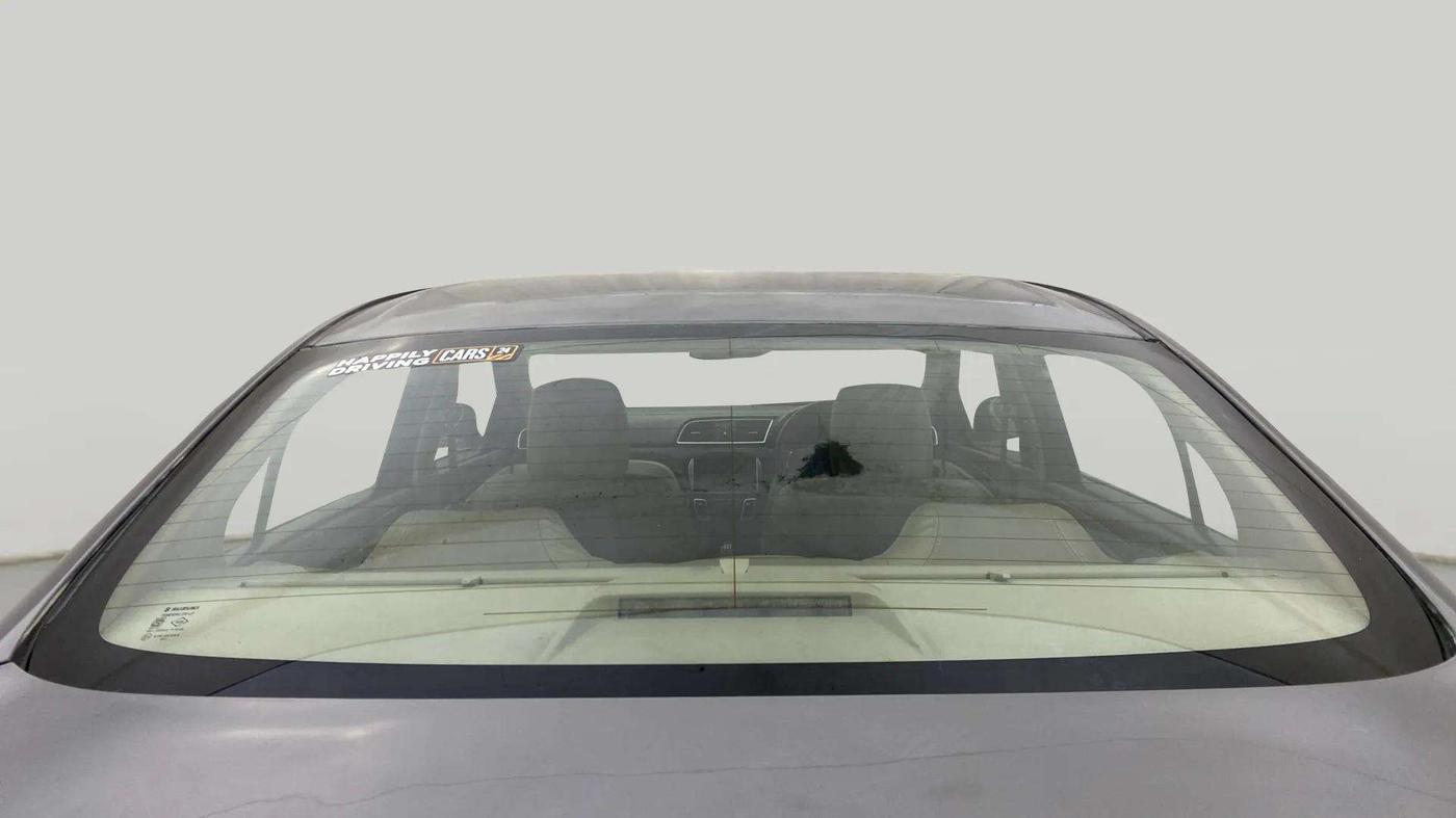 2016 Maruti Ciaz ZXI+, Petrol, Manual, 68,155 km, Rear Windshield