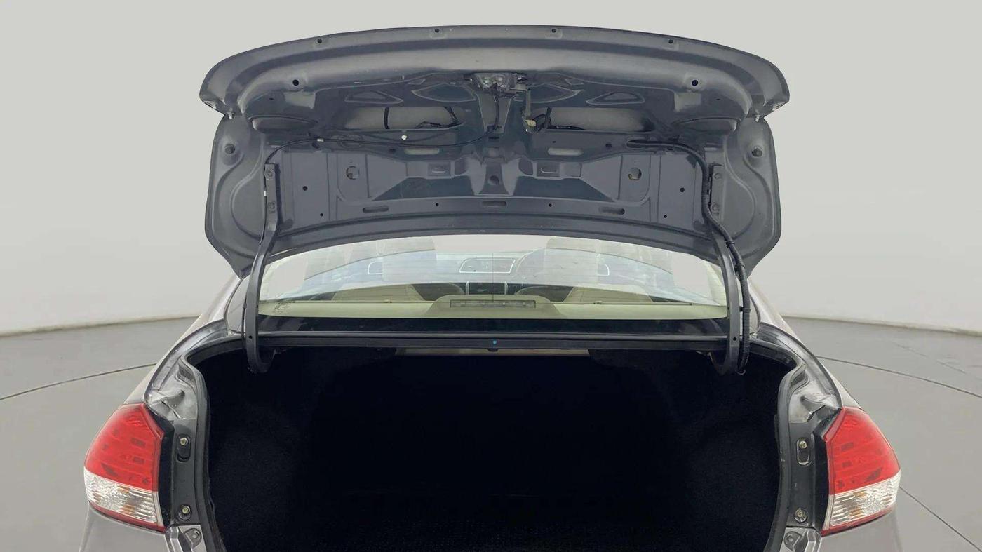 2016 Maruti Ciaz ZXI+, Petrol, Manual, 68,155 km, Boot Door Open