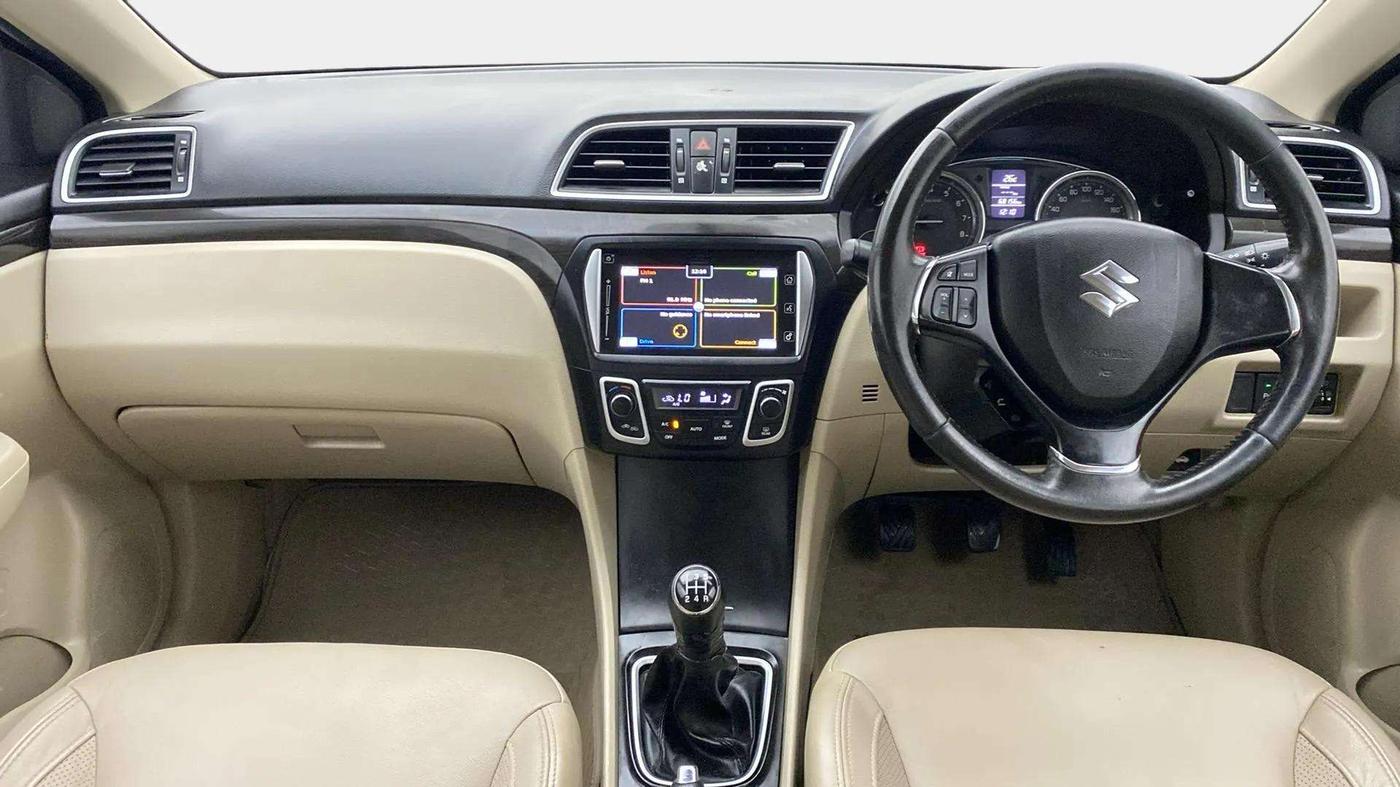 2016 Maruti Ciaz ZXI+, Petrol, Manual, 68,155 km, Dashboard