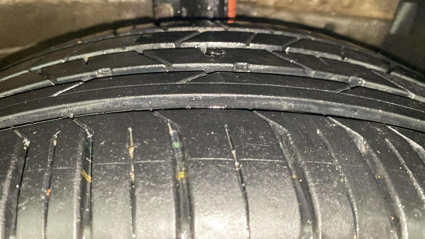 2016 Maruti Ciaz ZXI+, Petrol, Manual, 68,155 km, Right Front Tyre Tread