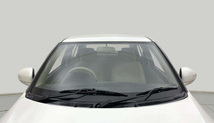 2013 Maruti Swift Dzire VXI, Petrol, Manual, 89,621 km, Front Windshield