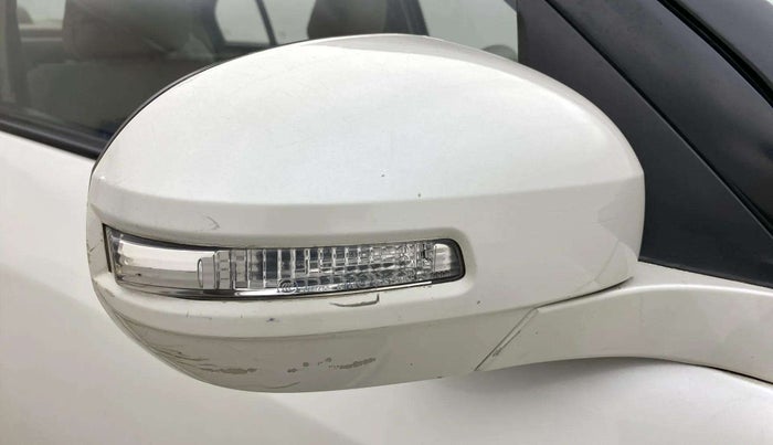 2013 Maruti Swift Dzire VXI, Petrol, Manual, 89,621 km, Right rear-view mirror - Minor scratches