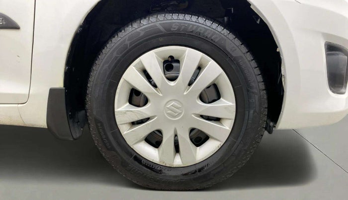 2013 Maruti Swift Dzire VXI, Petrol, Manual, 89,621 km, Right Front Wheel