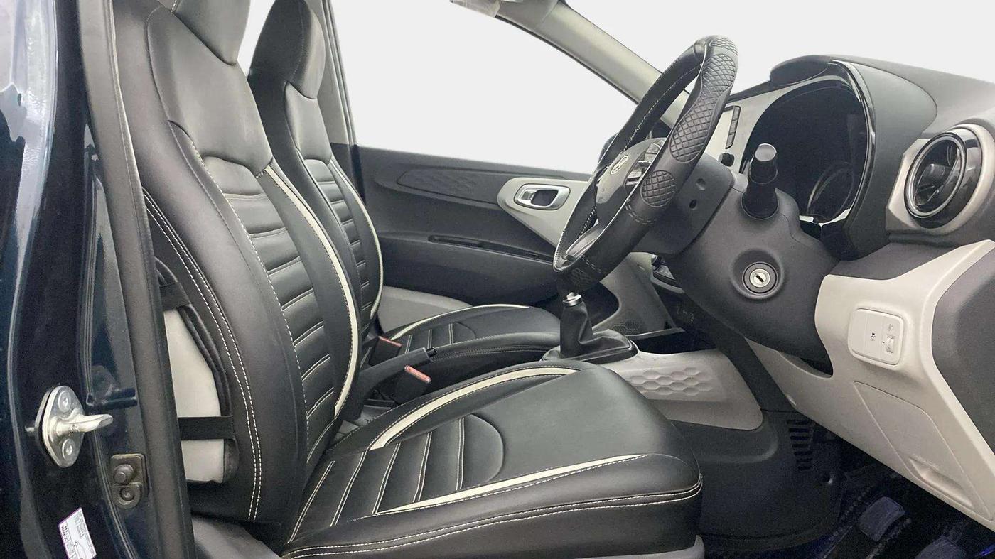 2023 Hyundai GRAND I10 NIOS SPORTZ 1.2 KAPPA VTVT, Petrol, Manual, 13,443 km, Right Side Front Door Cabin