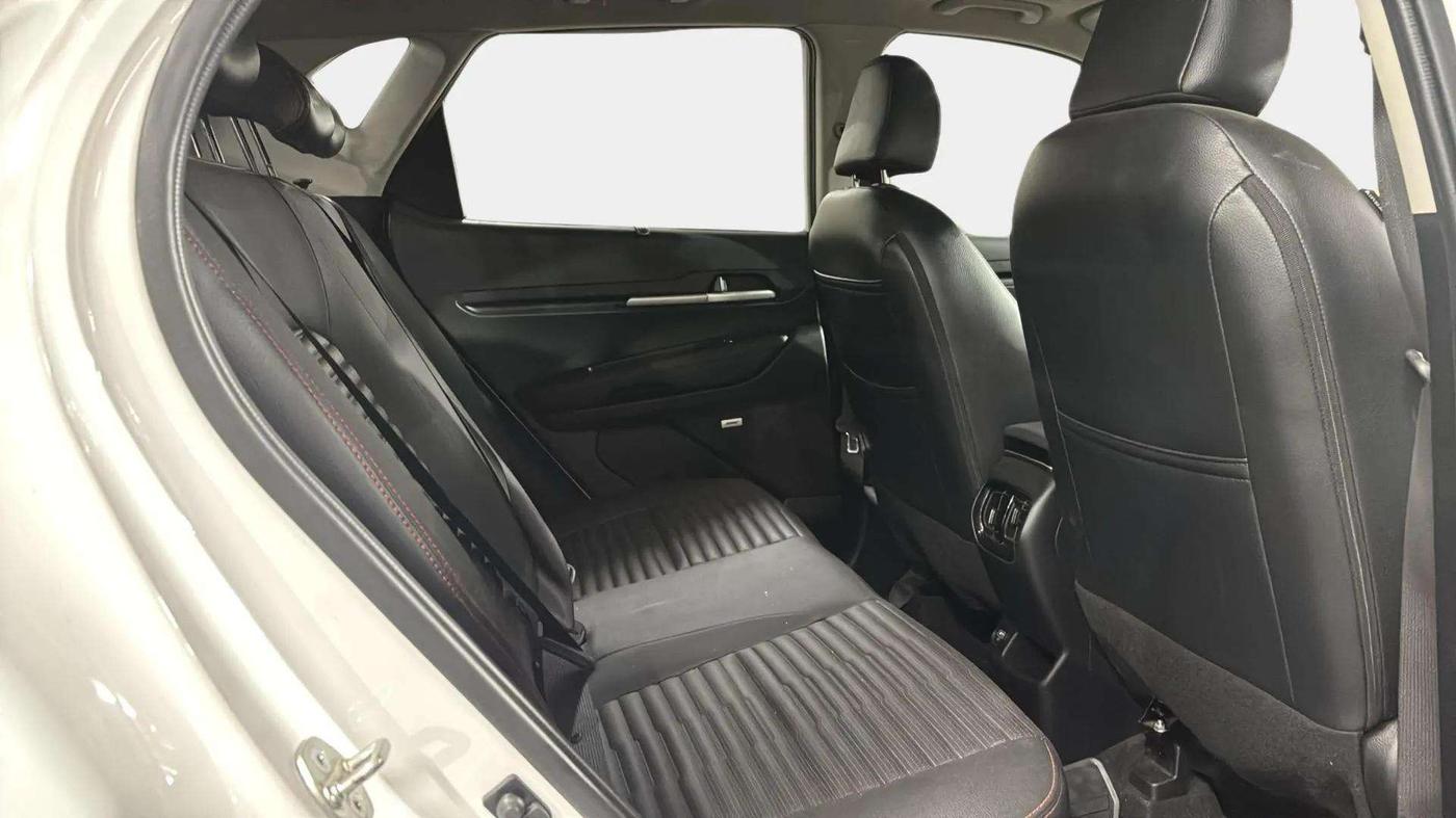 2023 KIA SONET GTX PLUS 1.0 DCT, Petrol, Automatic, 7,619 km, Right Side Rear Door Cabin