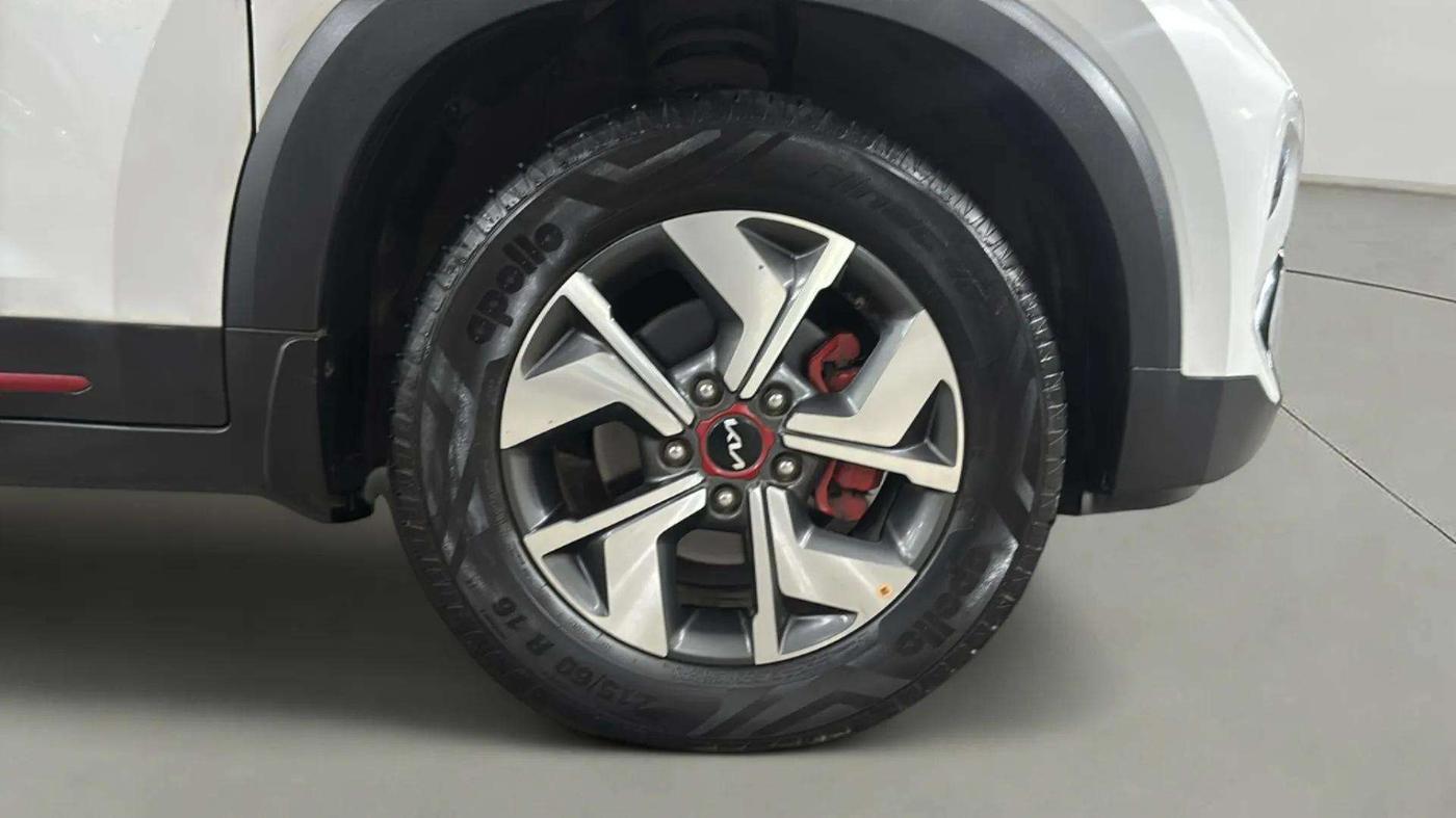 2023 KIA SONET GTX PLUS 1.0 DCT, Petrol, Automatic, 7,619 km, Right Front Wheel