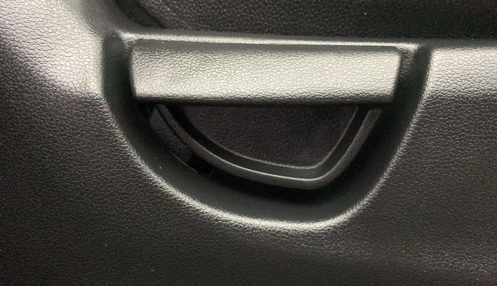 2021 Hyundai NEW SANTRO MAGNA AMT, Petrol, Automatic, 15,251 km, Driver Side Adjustment Panel