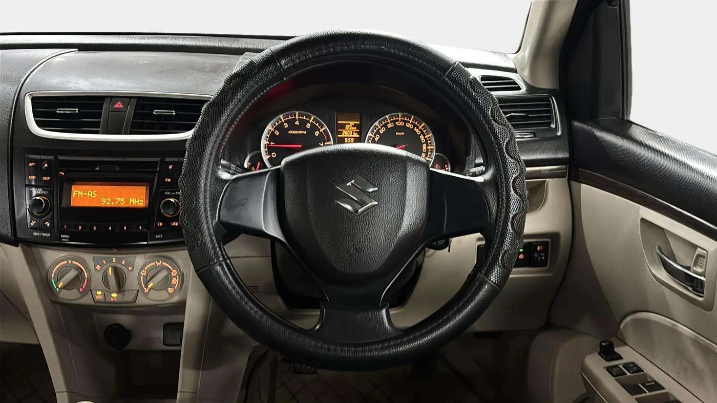 2016 Maruti Swift Dzire VXI, Petrol, Manual, 26,059 km, Steering Wheel Close Up