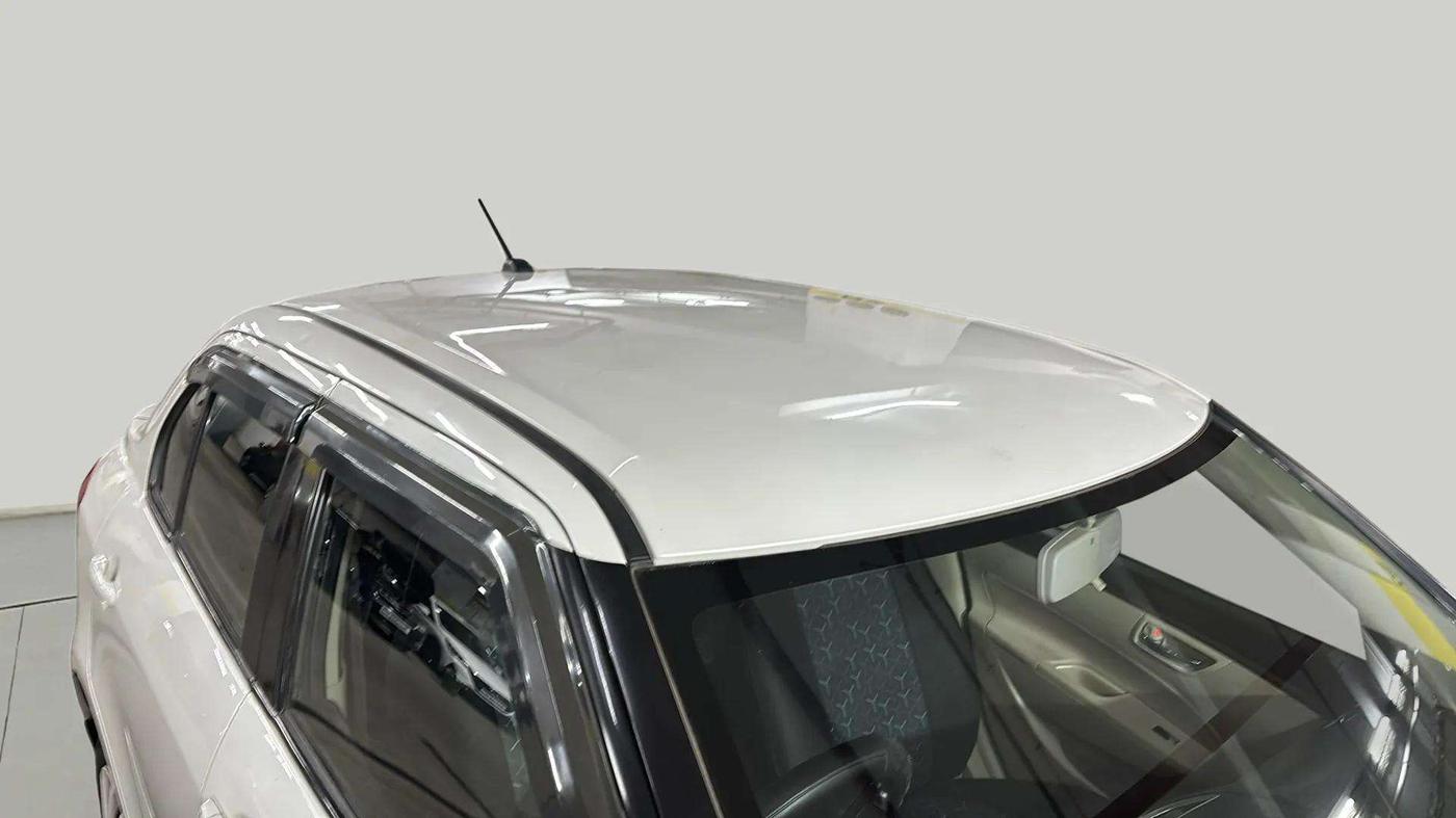 2016 Maruti Swift Dzire VXI, Petrol, Manual, 26,059 km, Roof
