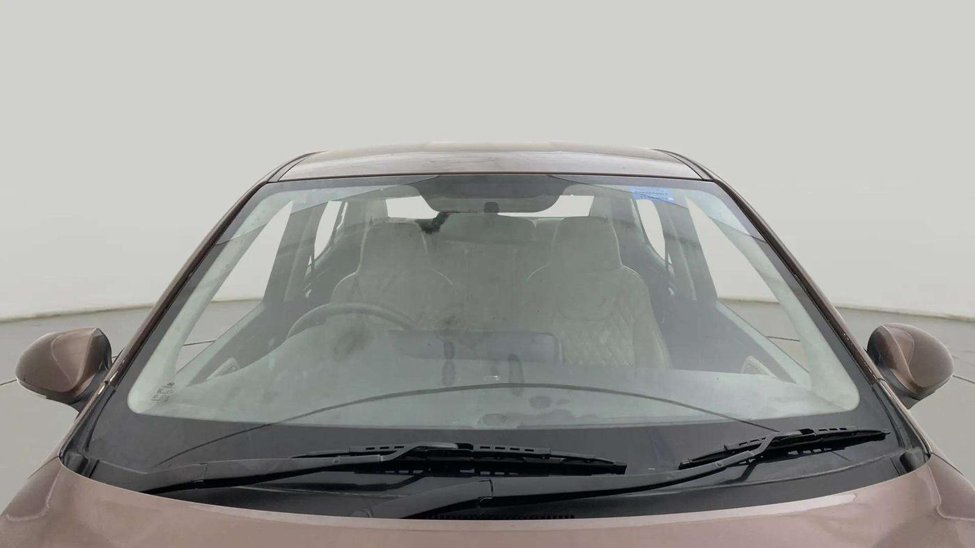 2020 Hyundai AURA SX 1.2 (O), Petrol, Manual, 19,666 km, Front Windshield