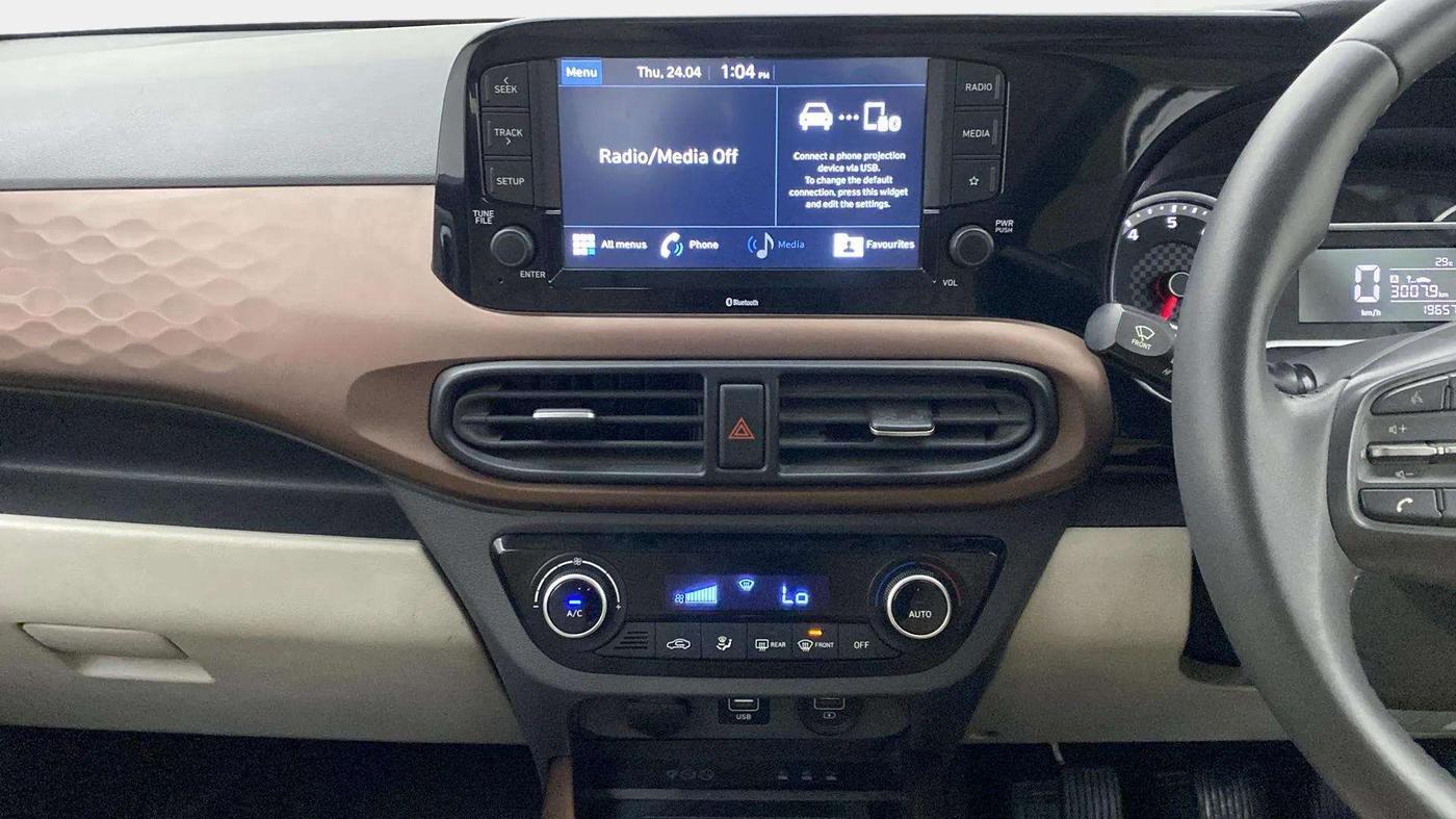 2020 Hyundai AURA SX 1.2 (O), Petrol, Manual, 19,666 km, Air Conditioner