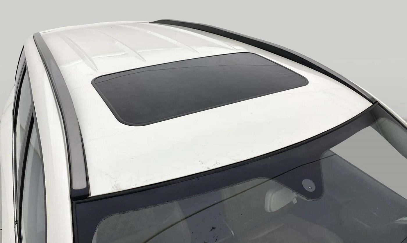 2020 Mahindra XUV500 W11, Diesel, Manual, 60,406 km, Roof