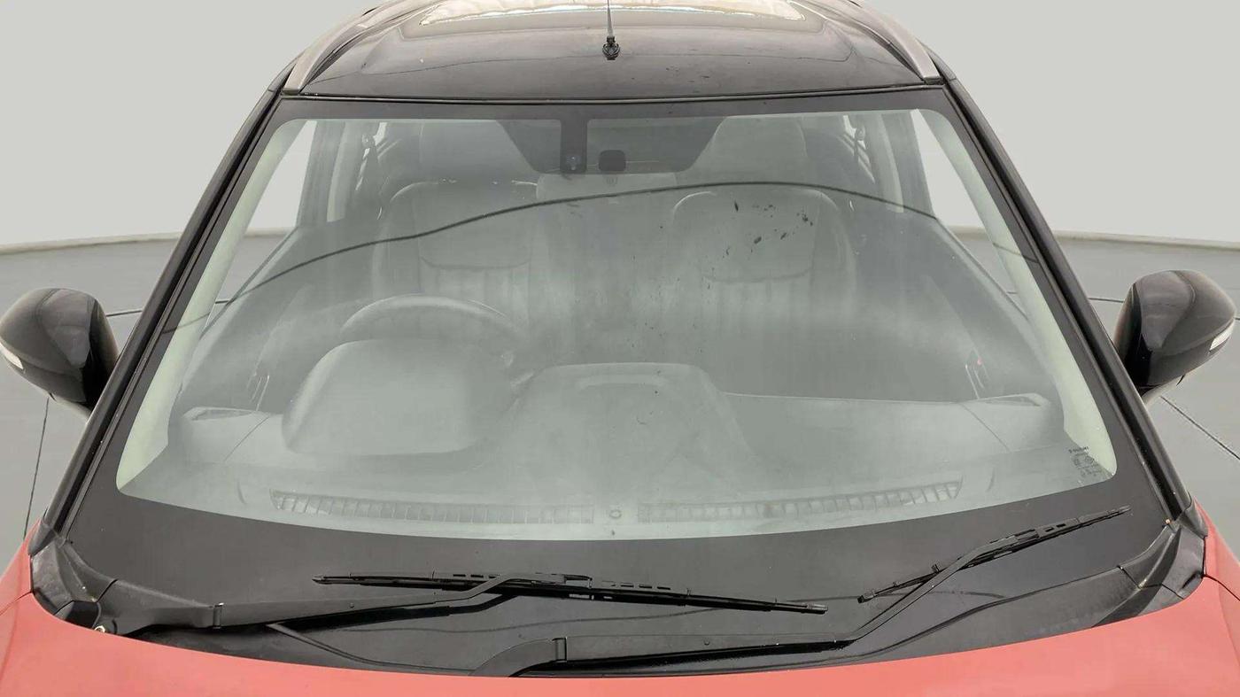 2019 Maruti Vitara Brezza ZDI PLUS AMT, Diesel, Automatic, 79,631 km, Front Windshield