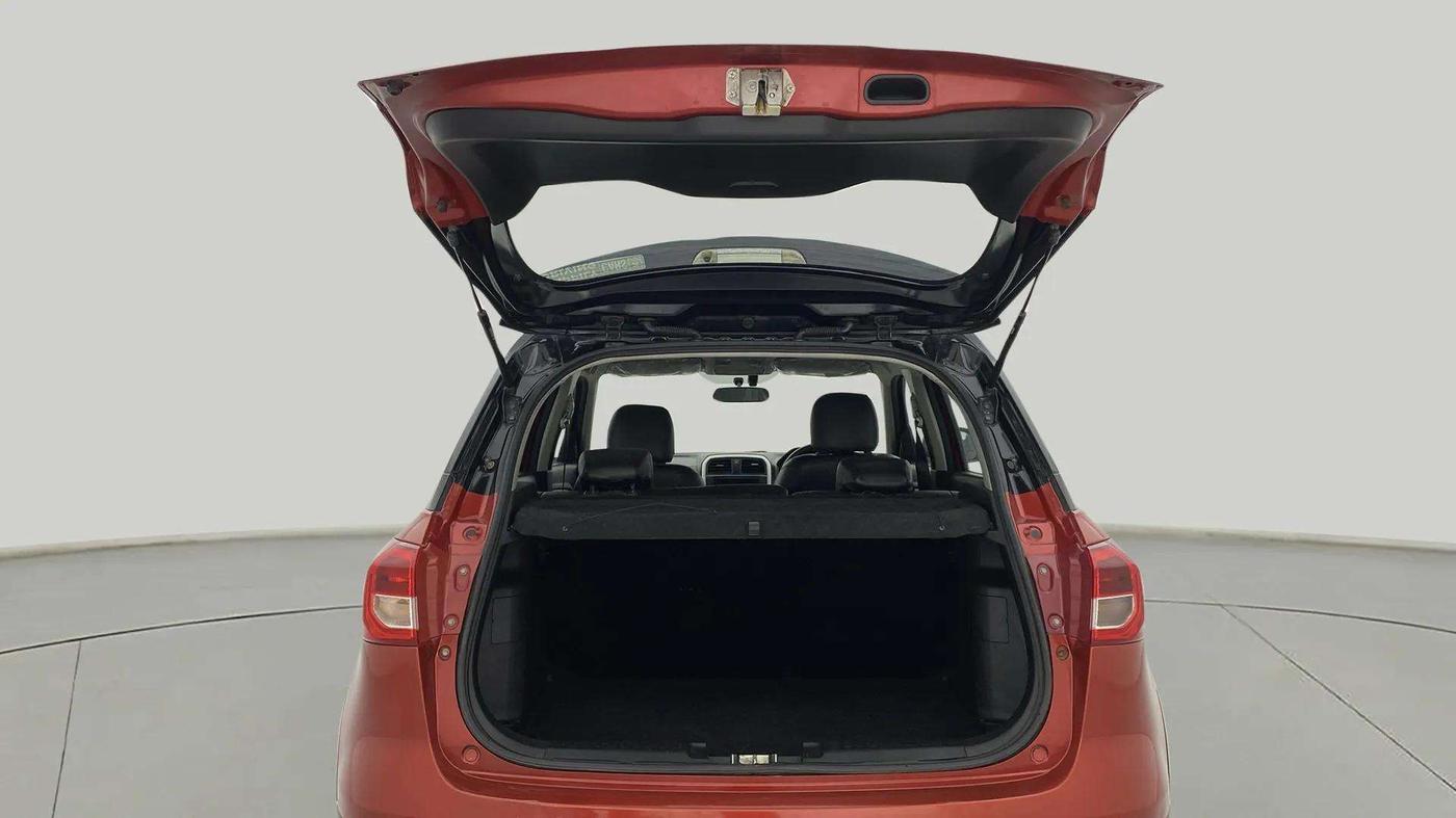 2019 Maruti Vitara Brezza ZDI PLUS AMT, Diesel, Automatic, 79,631 km, Boot Door Open