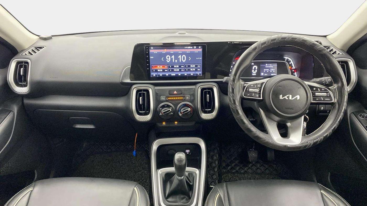 2023 KIA SONET  HTE 1.5 DIESEL IMT , Diesel, Manual, 38,070 km, Dashboard