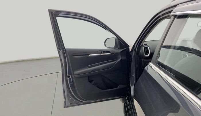 2023 KIA SONET  HTE 1.5 DIESEL IMT , Diesel, Manual, 38,070 km, LHS Front Door