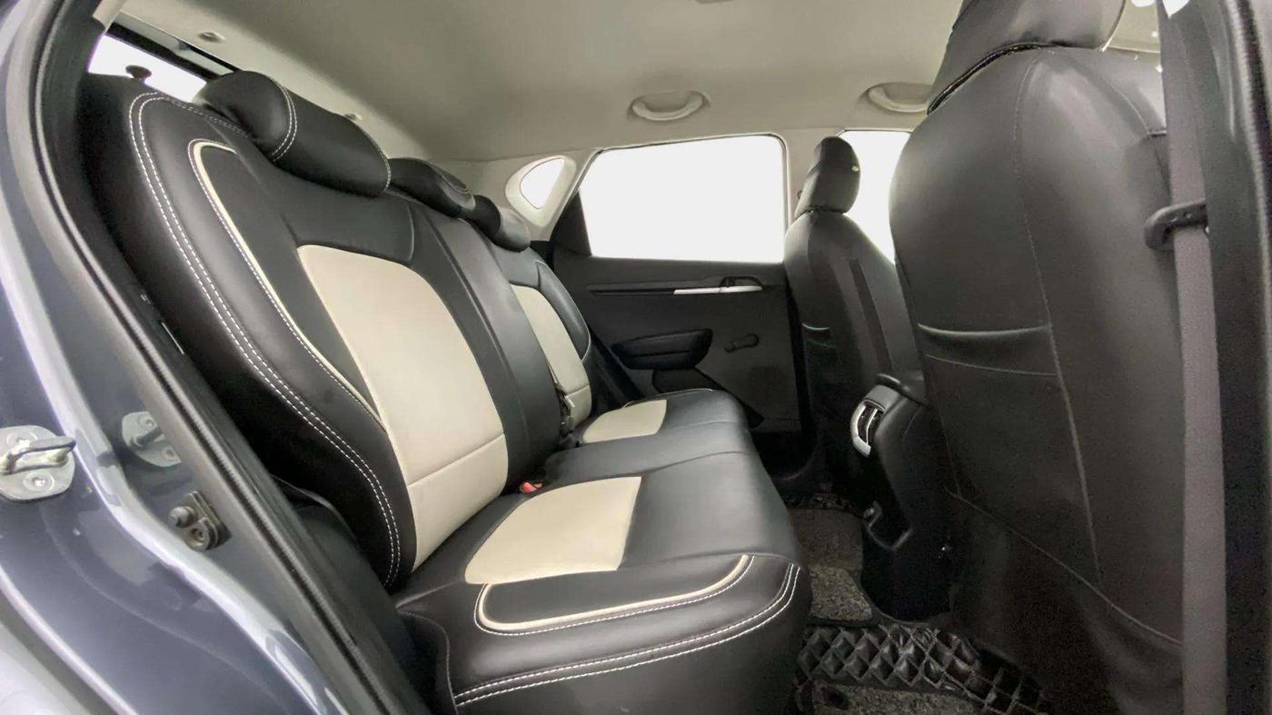 2023 KIA SONET  HTE 1.5 DIESEL IMT , Diesel, Manual, 38,070 km, Right Side Rear Door Cabin