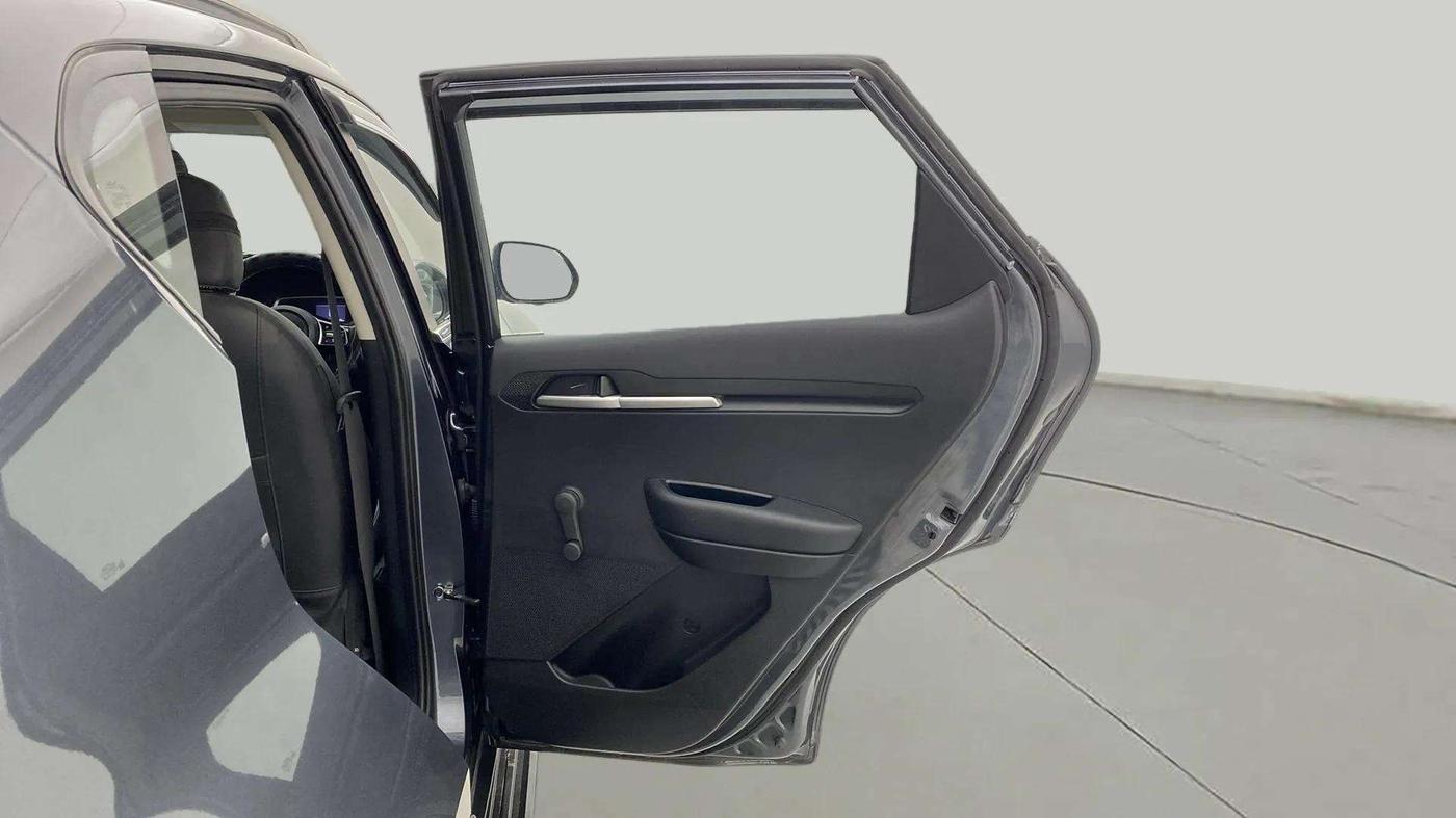 2023 KIA SONET  HTE 1.5 DIESEL IMT , Diesel, Manual, 38,070 km, RHS Rear Door