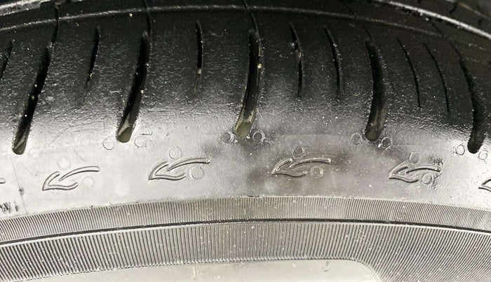 2019 Ford FREESTYLE TREND PLUS 1.2 PETROL, Petrol, Manual, 56,705 km, Left Front Tyre Tread