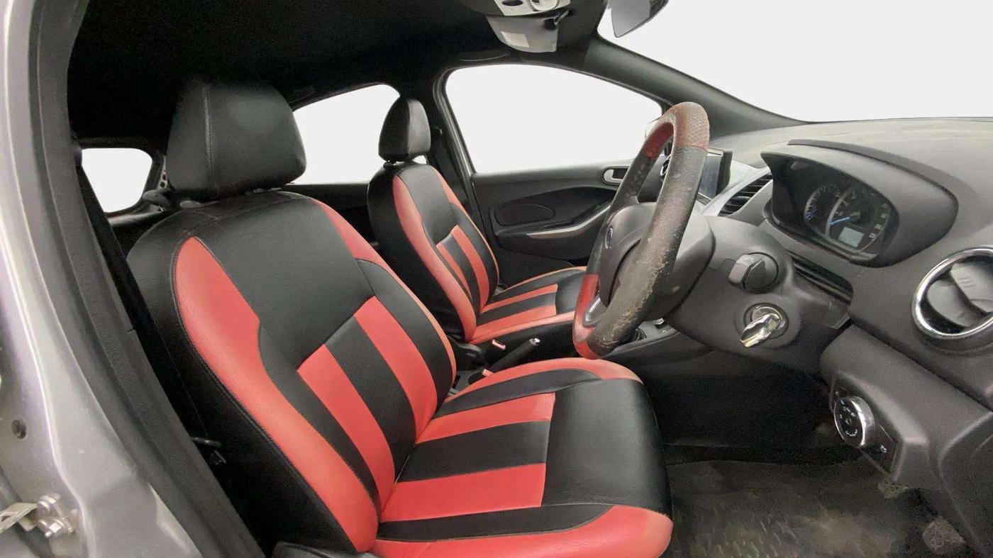 2019 Ford FREESTYLE TREND PLUS 1.2 PETROL, Petrol, Manual, 56,705 km, Right Side Front Door Cabin