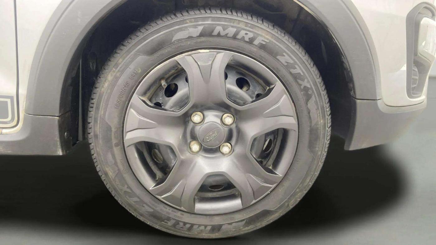 2019 Ford FREESTYLE TREND PLUS 1.2 PETROL, Petrol, Manual, 56,705 km, Right Front Wheel