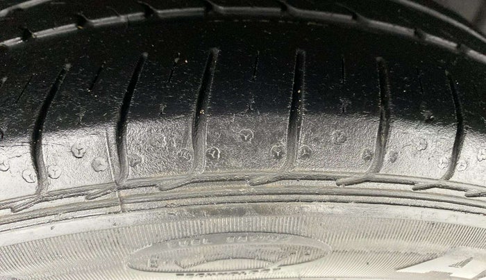 2019 Ford FREESTYLE TREND PLUS 1.2 PETROL, Petrol, Manual, 56,705 km, Right Rear Tyre Tread