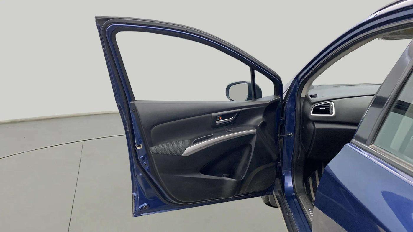 2018 Maruti S Cross DELTA 1.3, Diesel, Manual, 89,317 km, LHS Front Door