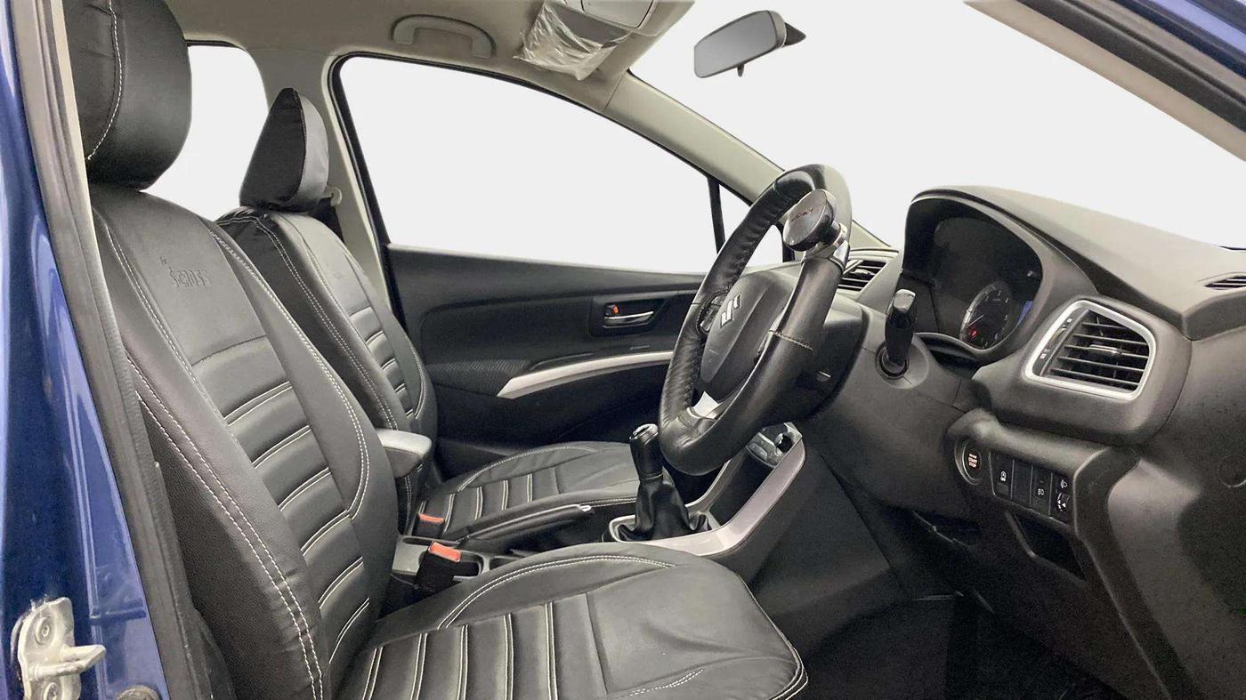 2018 Maruti S Cross DELTA 1.3, Diesel, Manual, 89,317 km, Right Side Front Door Cabin