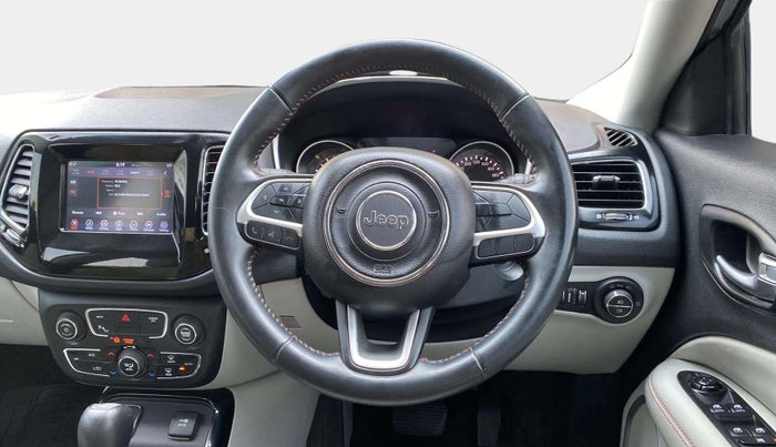 2017 Jeep Compass LIMITED 1.4 PETROL AT, Petrol, Automatic, 31,269 km, Steering Wheel Close Up