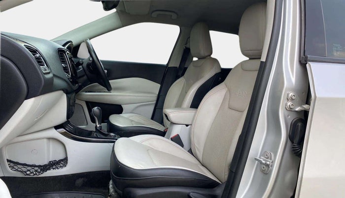 2017 Jeep Compass LIMITED 1.4 PETROL AT, Petrol, Automatic, 31,269 km, Right Side Front Door Cabin