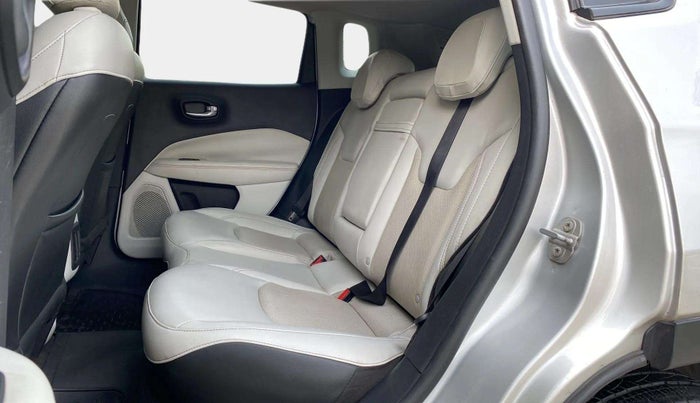 2017 Jeep Compass LIMITED 1.4 PETROL AT, Petrol, Automatic, 31,269 km, Right Side Rear Door Cabin