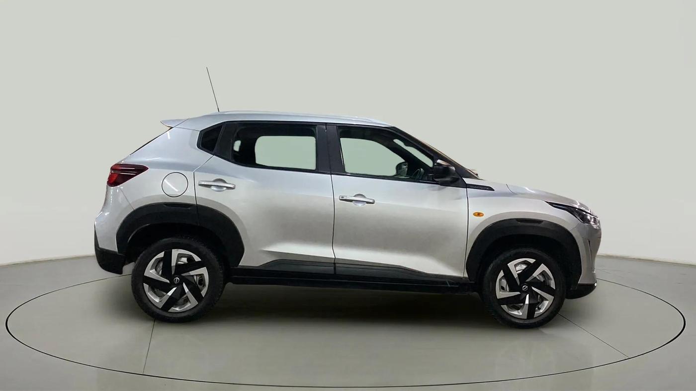 2021 Nissan MAGNITE XE, Petrol, Manual, 32,256 km, Right Side View