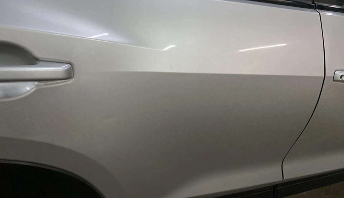 2021 Nissan MAGNITE XE, Petrol, Manual, 32,256 km, Right rear door - Minor scratches