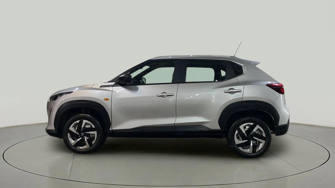 2021 Nissan MAGNITE XE, Petrol, Manual, 32,256 km, Left Side